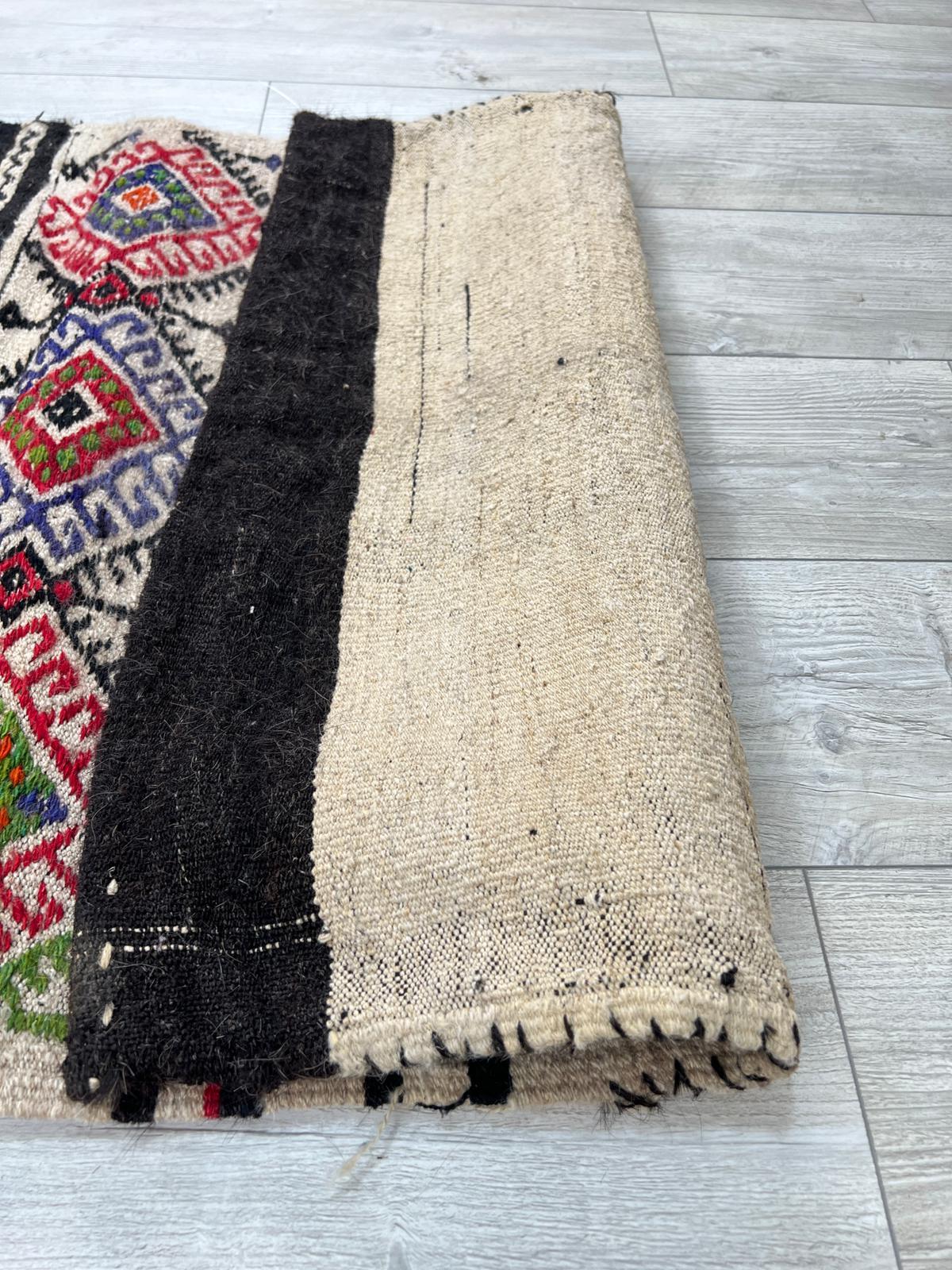 El Dokumasi Halı Kilim Yolluk Paspas Ölçü 152X81 Cm