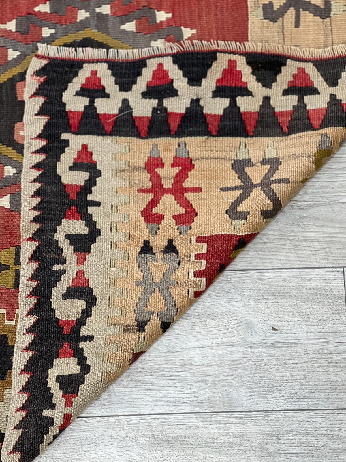 El Dokumasi Halı Kilim Yolluk Paspas Ölçü 162X106 Cm