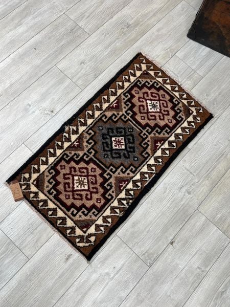 El Dokumasi Halı Kilim Yolluk Paspas Ölçü 92X51 Cm