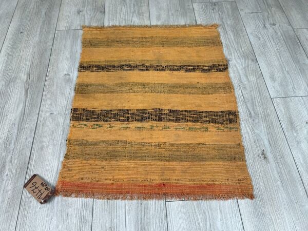 El Dokumasi Halı Kilim Yolluk Paspas Ölçü 67X54 Cm