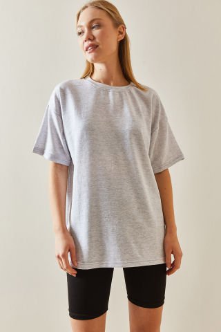 Yeni Sezon Pamuklu Oversize Basic Kadın T-Shirt