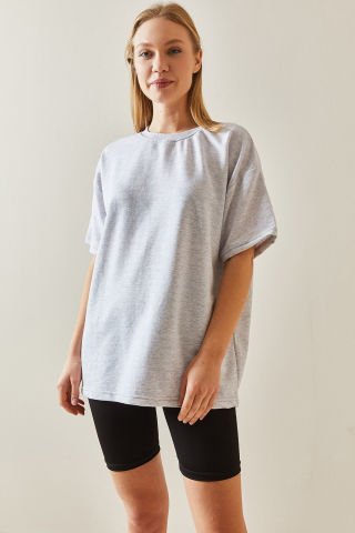 Yeni Sezon Pamuklu Oversize Basic Kadın T-Shirt