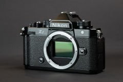 Nikon Zf  40/2 SE  Kit