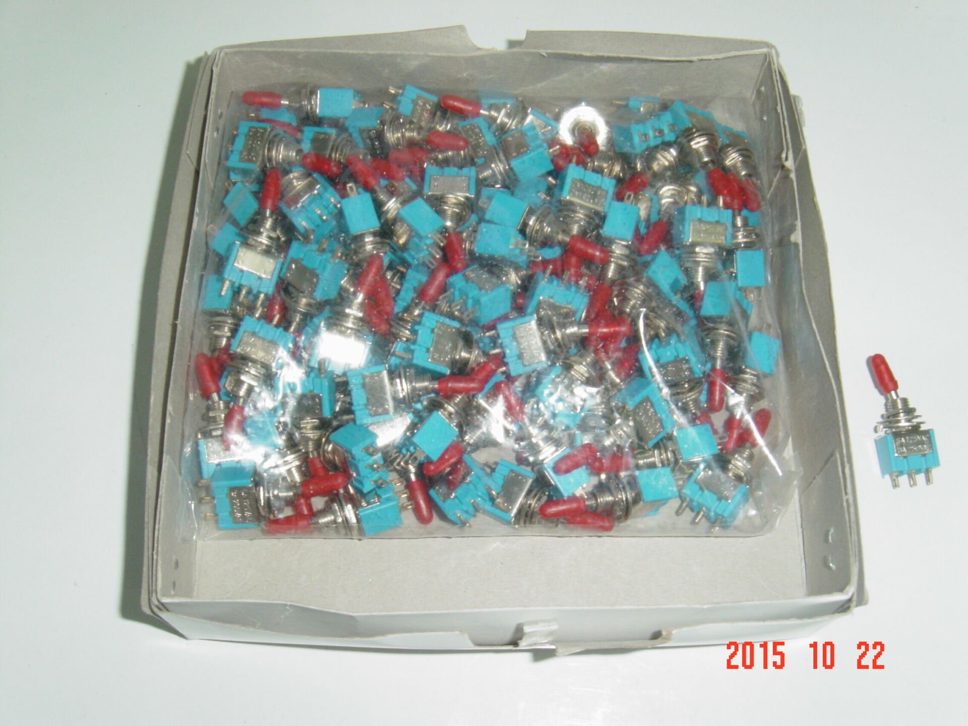 MTS-102 Toggle Switch On-On 3Pin