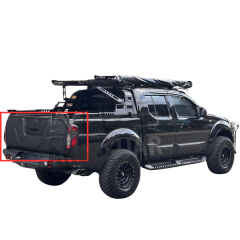 Nissan Navara  Arka Bagaj Kapak Dodiği