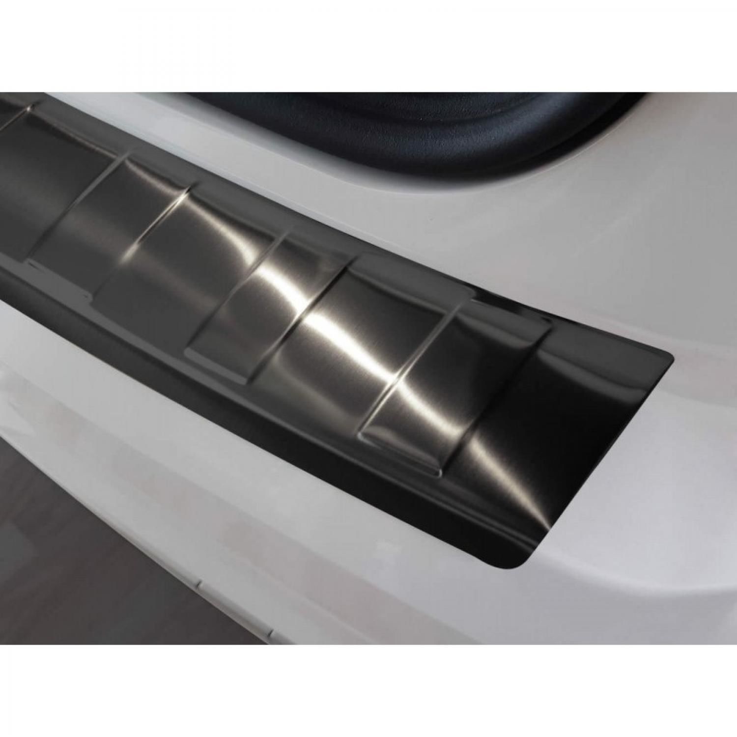 Skoda Roomster Arka Tampon Koruması Siyah Krom 2007-2010