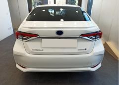 COROLLA 2019+ IÇIN UYUMLU WING SPOILER