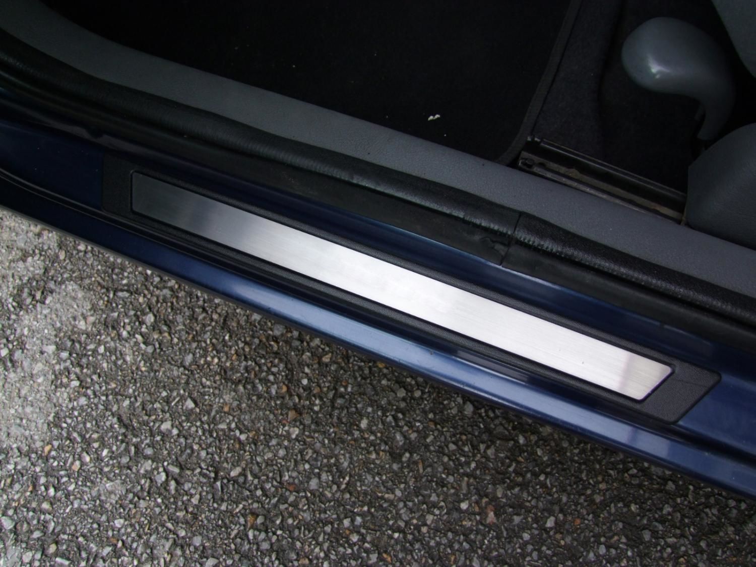 Peugeot 307 Kapı Eşiği 2 Parça Paslanmaz Çelik 2003-2008