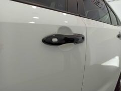 COROLLA 2019+ IÇIN UYUMLU KAPI KOLU KAPLAMA PIANO BLACK