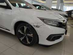 HONDA CIVIC FC5 2016-2020 ÖN CAMURLUK KABARTMA (TYPER)