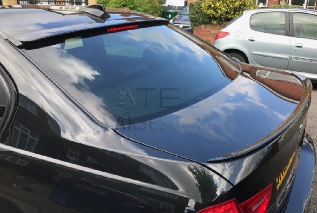 BMW 3 SERISI E90 2005-2012 CAM ÜSTÜ SPOILER - PIANO BLACK (PARLAK SIYAH)