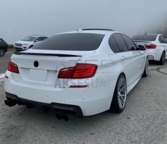 BMW 5 SERISI F10 2010-2016 M4 SPOILER - PIANO BLACK (PARLAK SIYAH)