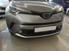 C-HR 2016-2019 IÇIN UYUMLU IÇIN UYUMLU ÖN FLAP KROM