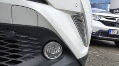 C-HR 2016-2019 IÇIN UYUMLU ÖN SIS HALKA KAPLAMA NIKELAJ