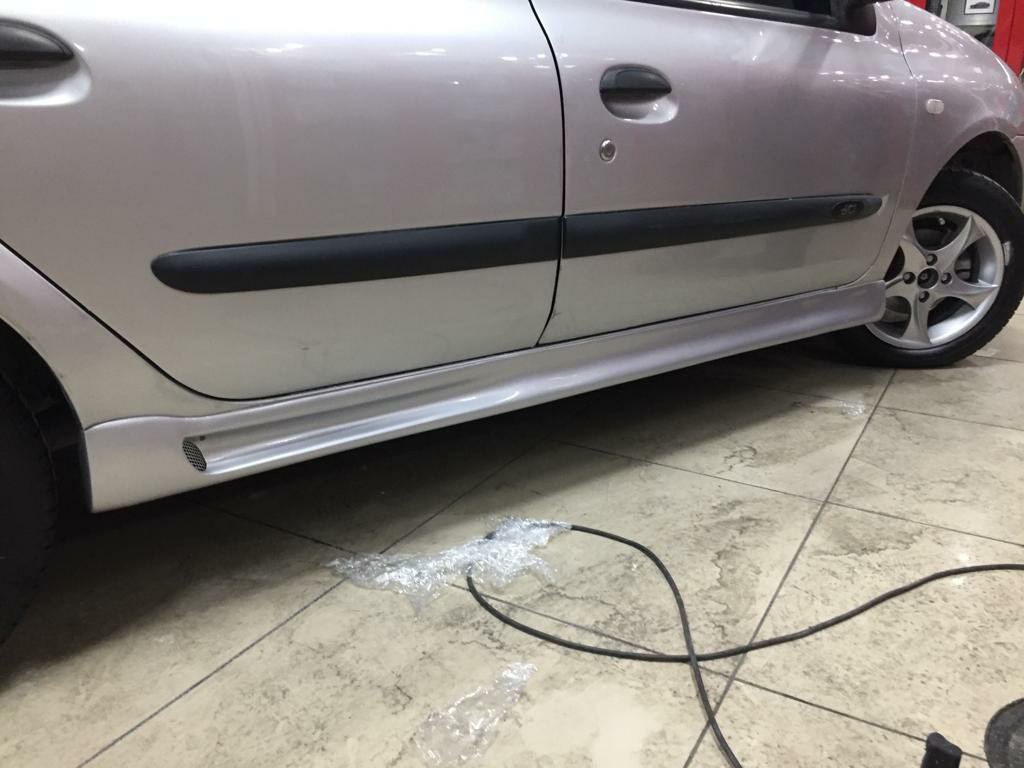 Renault Clio 2 HB Kanallı Marşpiyel