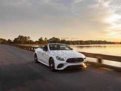 MERCEDES W213 2020+ GTR PANJUR (FULL SIYAH)