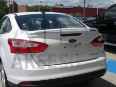 Ford Focus  Sedan 2019 Cam Üstü Spoiler Boyalı