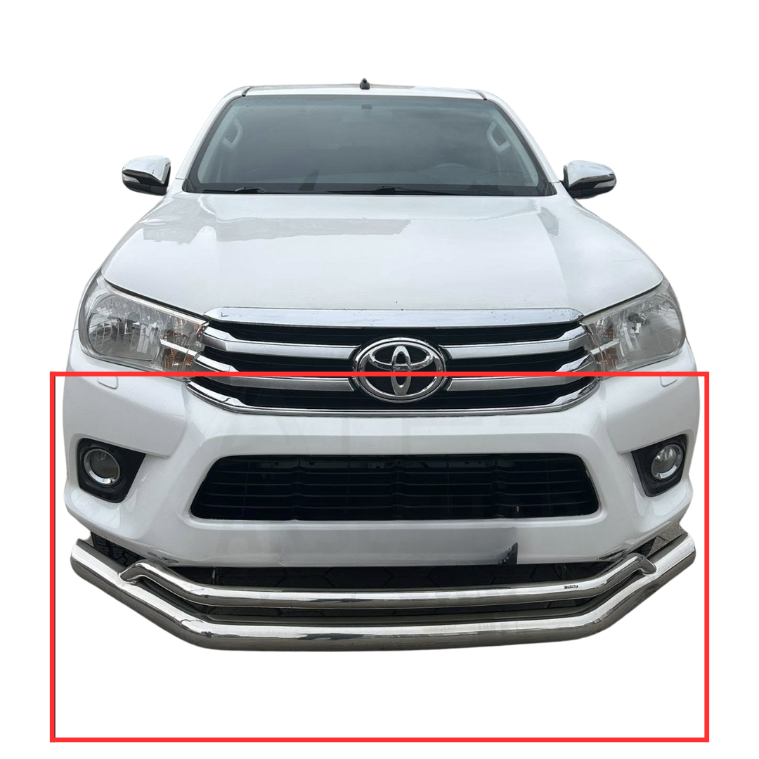 Toyota Hilux  Krom Ön Koruma