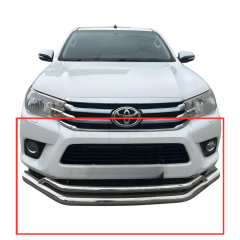 Toyota Hilux  Krom Ön Koruma