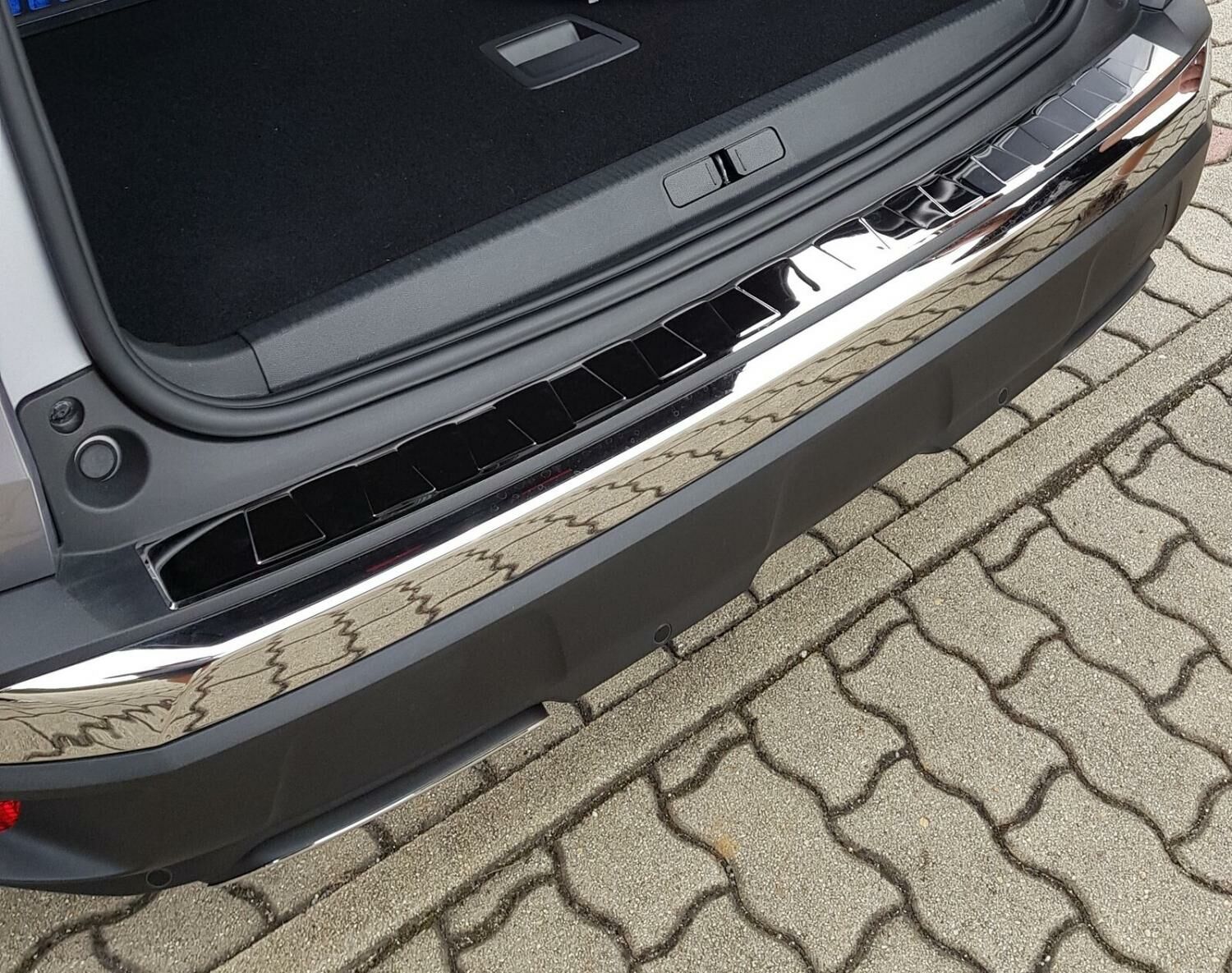 Volkswagen Passat Arka Tampon Koruması Paslanmaz Çelik