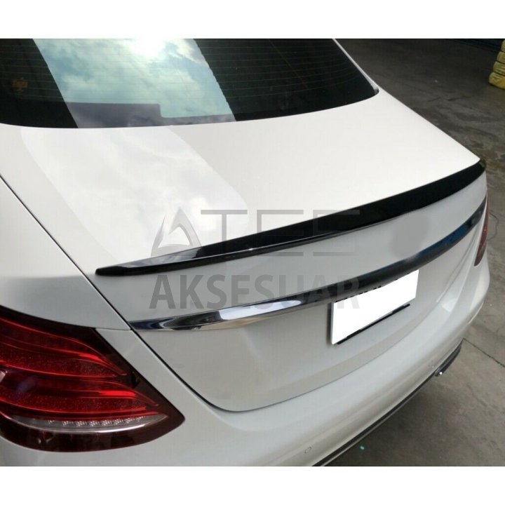 MERCEDES BENZ W213 E SERISI DÜZ SPOILER PIANO BLACK