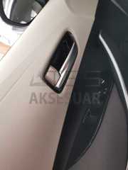 TOYOTA COROLLA 2019+ KAPI KOLU İÇ KAPLAMA - KARBON