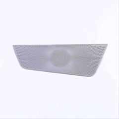GOLF 8 IÇIN UYUMLU HARMAN KARDON  HOPARLÖR KAPLAMA - SILVER