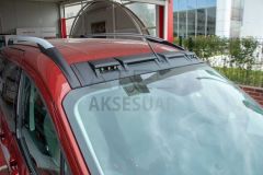 Ford Courier Ön Cam Üstü Sisli 2014- Sonrası