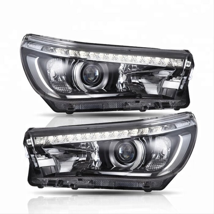 HILUX REVO 2016-2019 IÇIN UYUMLU LED FAR (Halojen Farli Model Için)