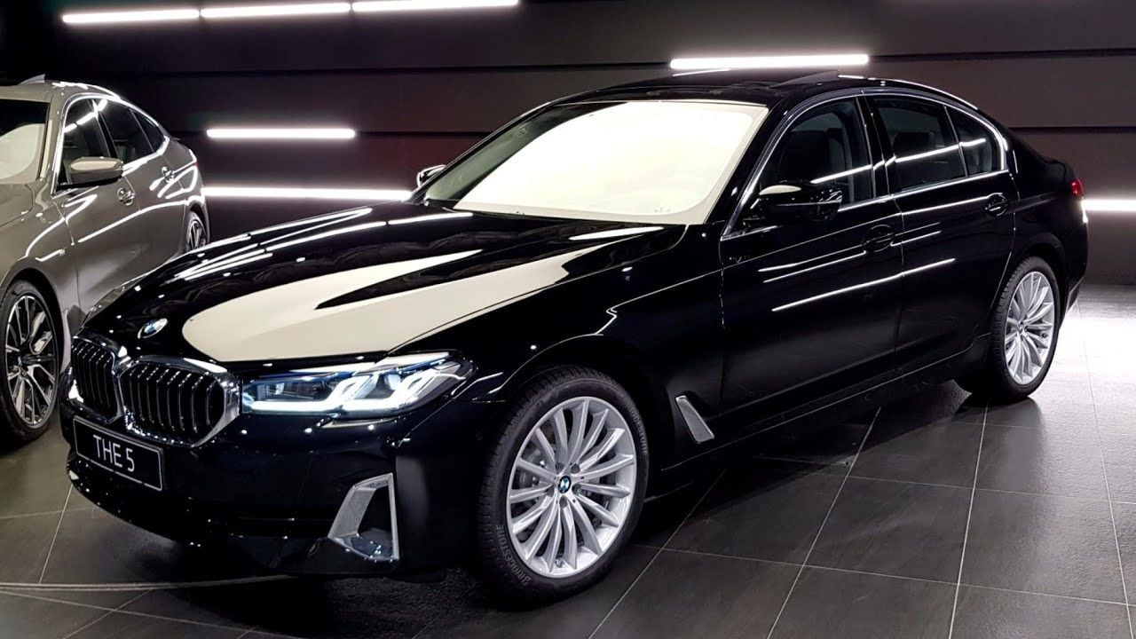 BMW 5 SERİSİ G30 LCİ BODY KİT G30LCİ FACELİFT 520 DÖNÜŞÜM