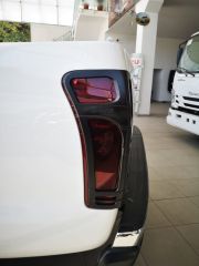 D-MAX IÇIN UYUMLU 2012-2017 STOP ÇERÇEVESI KAPLAMA SIYAH