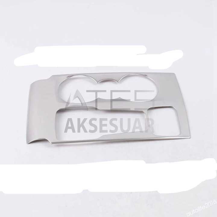 FORD FOCUS 2019-2021 VITES ÇERÇEVE KAPLAMA - TITANYUM SILVER