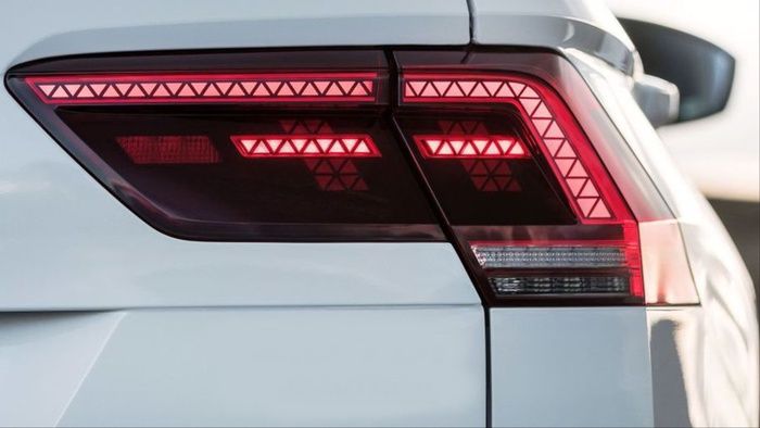 TIGUAN 2016-2021 IÇIN UYUMLU  HIGHLINE LED STOP