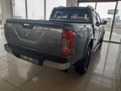 Nissan Navara Camlı Kabin