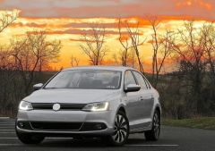 JETTA 2012-2015 IÇIN UYUMLU PANJUR GLI HYBRID PANJUR