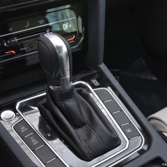 VOLKSWAGEN R LINE DIREKSIYON LOGOSU (KÜÇÜK)
