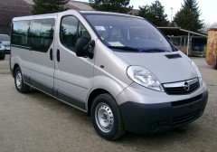 OPEL VİVARO ÖN KROM KORUMA