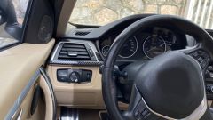 3 SERISI F30 IÇIN UYUMLU  GÖGÜSLÜK ÇITASI   - KARBON (2 PARÇA)