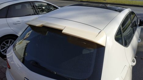 LEON 2013-2018  IÇIN UYUMLU AERO TAVAN SPOILER