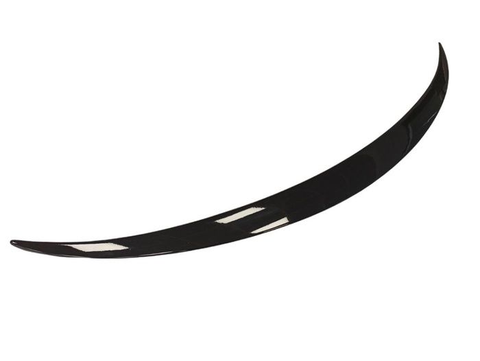 W205 C SERISI 2015-2018 IÇIN UYUMLU HYBRID SPOILER PIANO BLACK