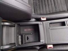 PASSAT B8 / ARTEON IÇIN UYUMLU ORTA KONSOL KUTUSU