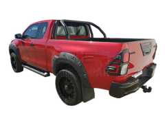 TOYOTA HILUX REVO 2016-2019 ÇAMURLUK KABARTMA