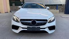W213 2016+ E SERISI IÇIN UYUMLU E63 ÖN TAMPON & PANJUR SETI