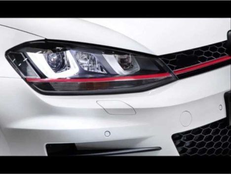 GOLF 7 MK7 2012-2018 IÇIN UYUMLU U LED FAR GTI KIRMIZI