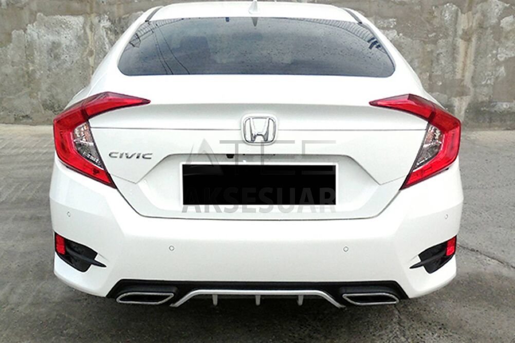 Honda Civic FC5 Trend A1 Egzoz Görünümlü Difüzör