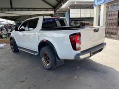 NAVARA 2015+ NP300 IÇIN UYUMLU 2022 FACELIFT BODY KIT (LED FARLI MODEL ICIN)