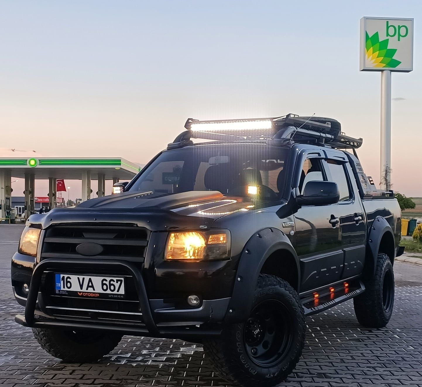 Ford Ranger 2011 Tavan Çıtası Siyah