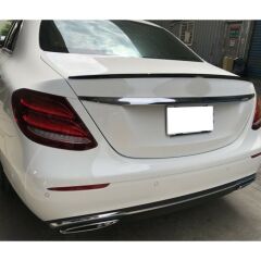 BENZ W213 E SERISI IÇIN  DÜZ SPOILER PIANO BLACK