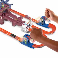 HPL34 Hot Wheels Racerverse Marvel Pist Seti