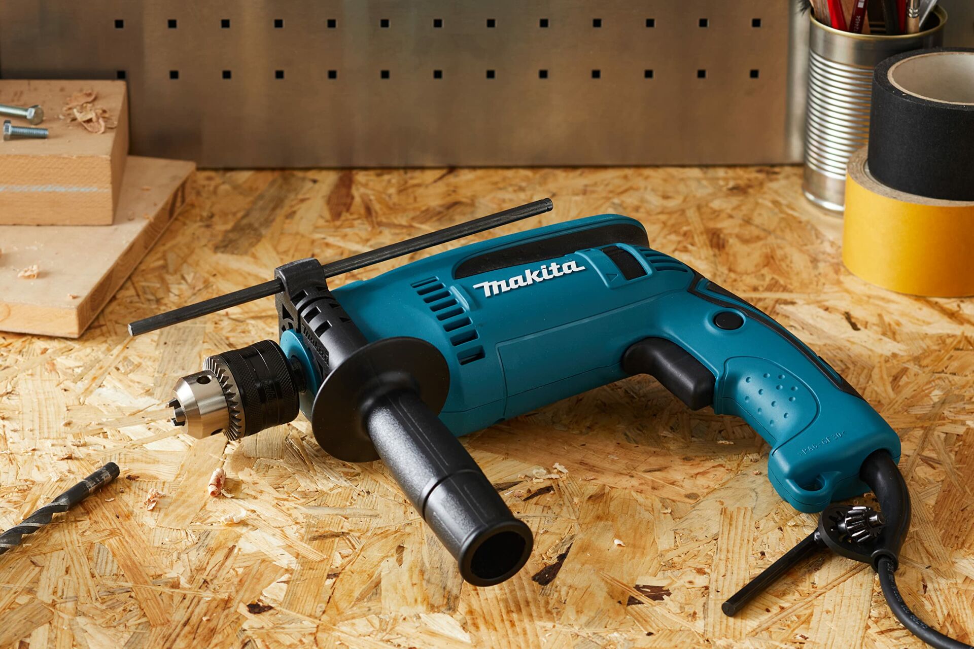 Makita HP1640 680 Watt Darbeli Matkap